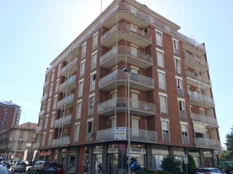 Rif. 108 – CORSO ACQUI 35